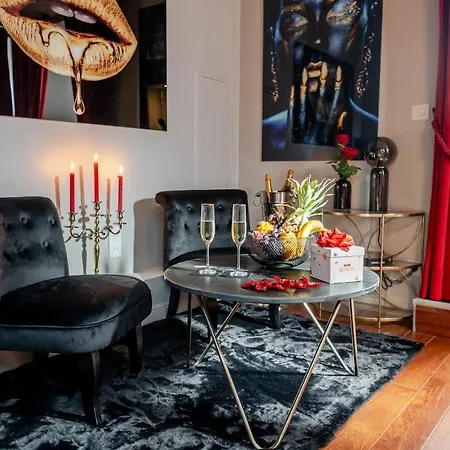 Relaxation - Balneo - Secrete - Luxurious - Service *